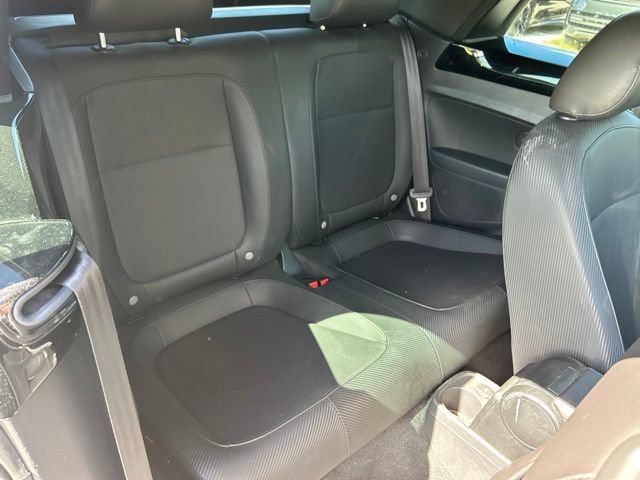 Used 2016 Volkswagen Beetle 1.8T Denim FWD image 8