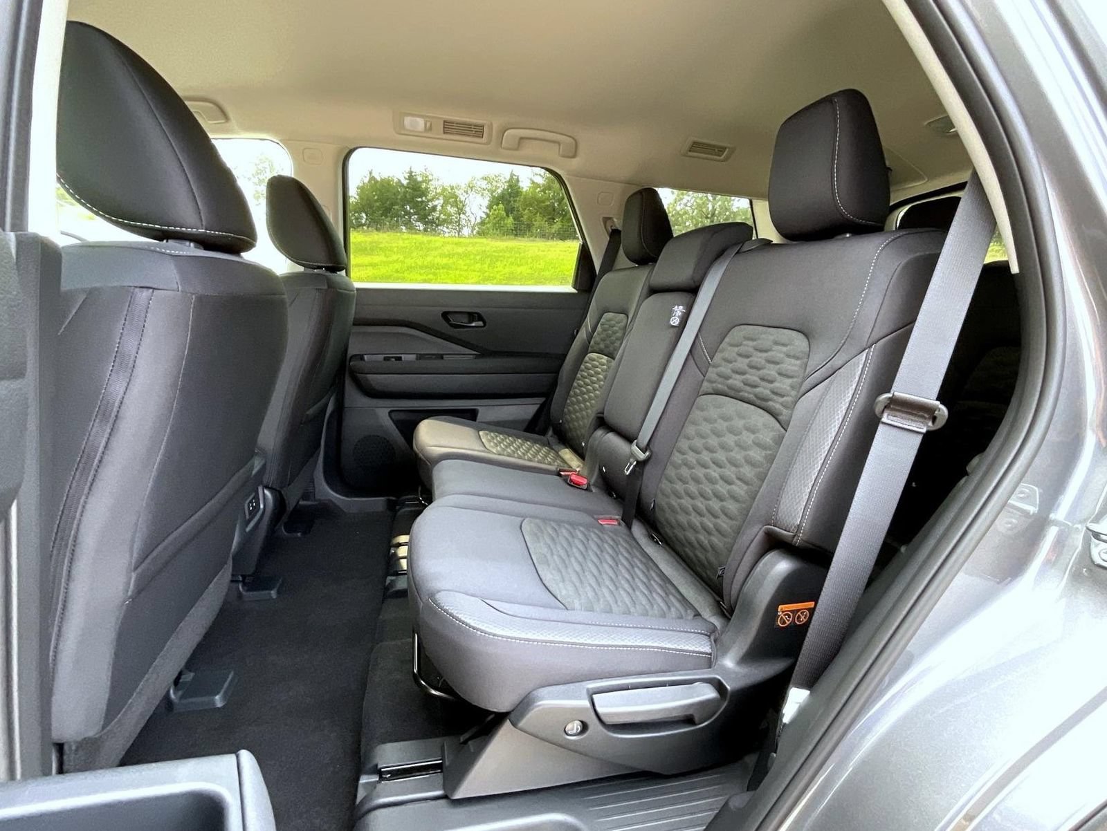New 2026 Nissan Pathfinder SV AWD/4WD image 22