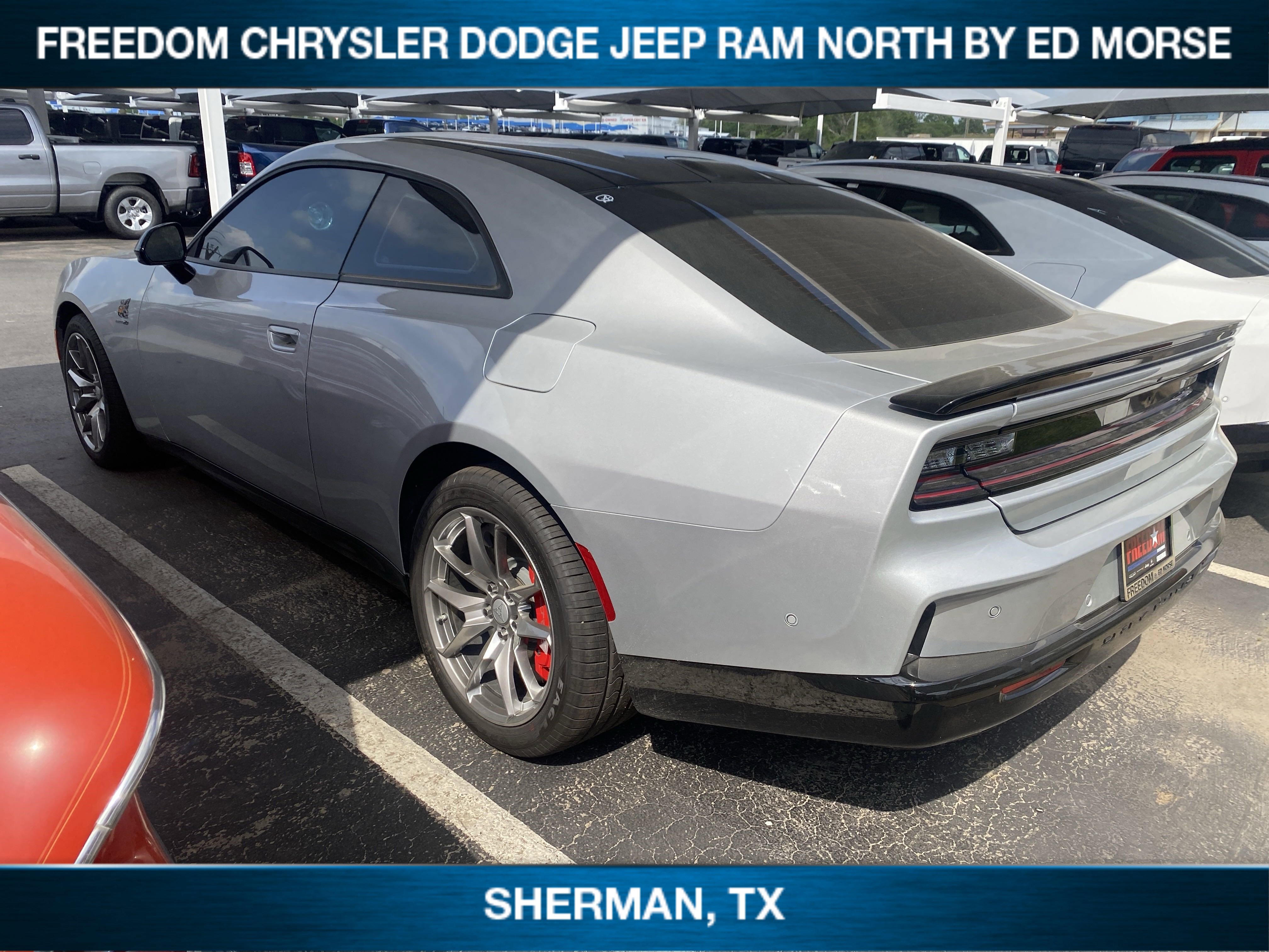 New 2025 Dodge Charger Scat Pack w/ Track Pack image 5