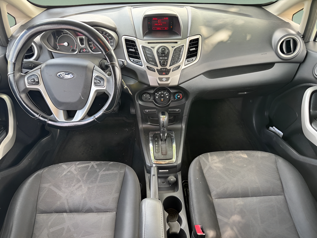Used 2012 Ford Fiesta SE FWD image 16