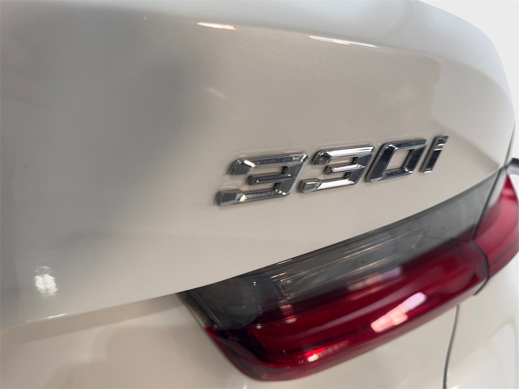 Used 2019 BMW 330i Sedan image 23