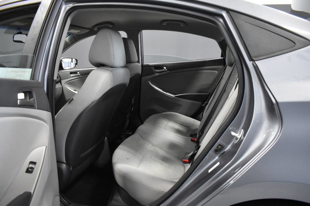 Used 2016 Hyundai Accent SE FWD image 24