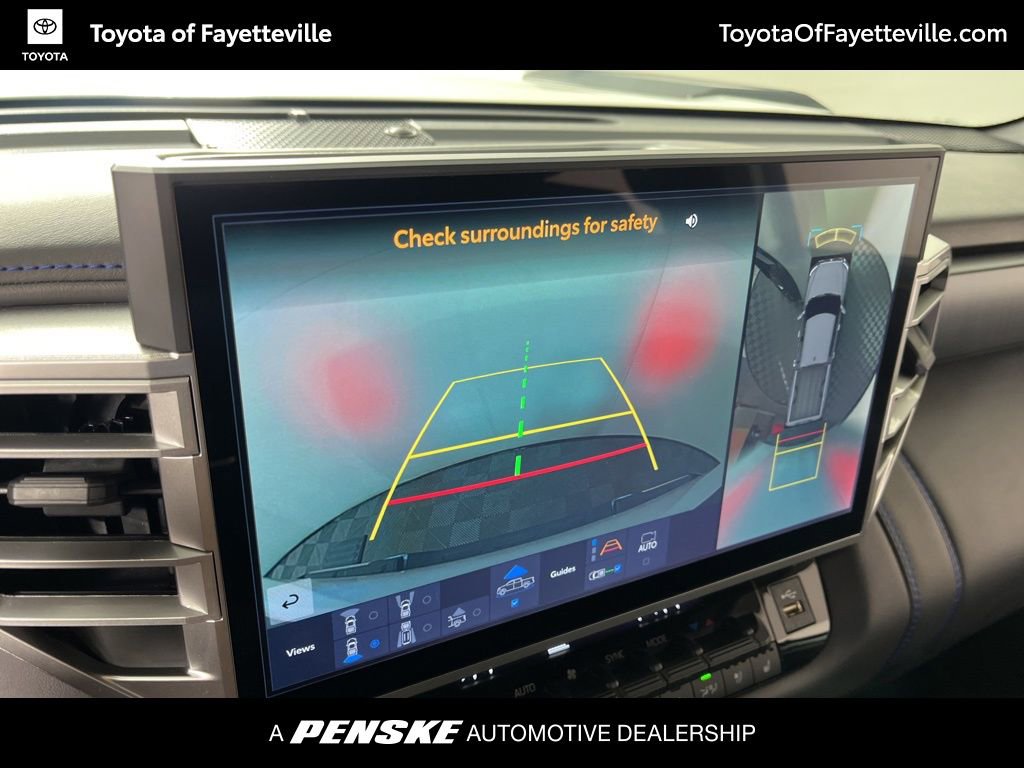 Used 2022 Toyota Tundra Platinum AWD/4WD image 30