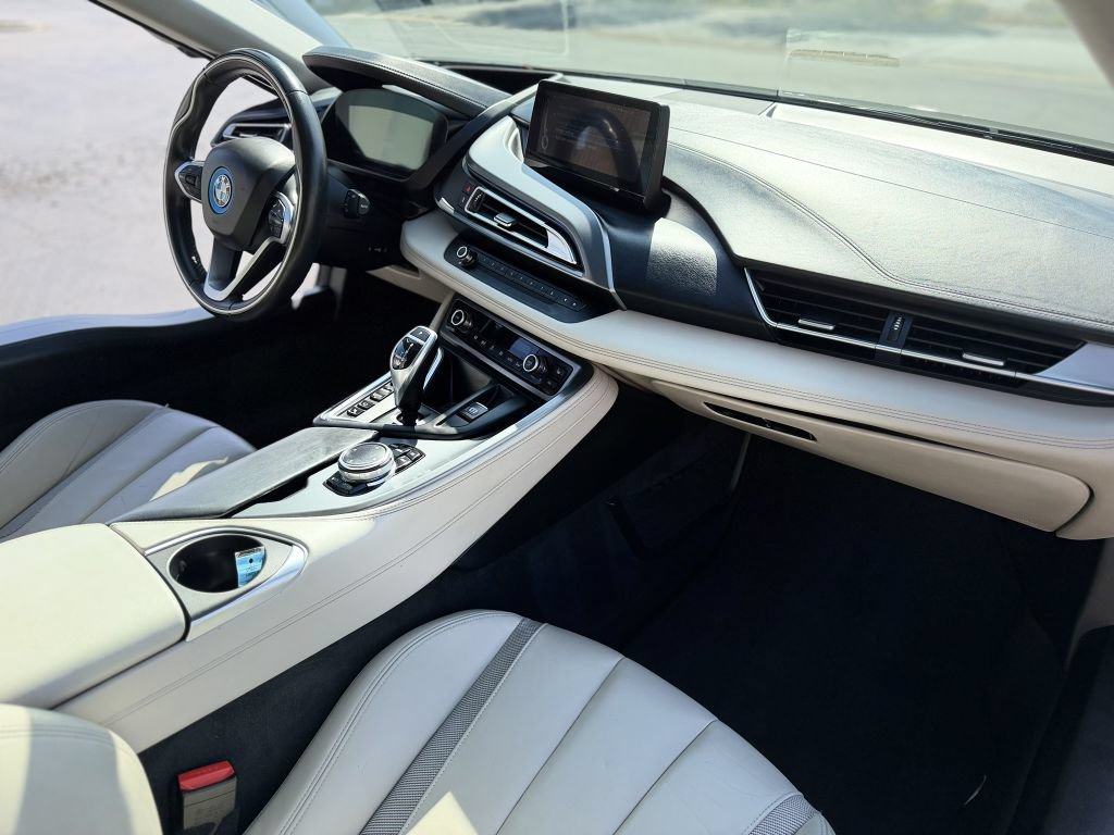 Used 2016 BMW i8 AWD/4WD image 11