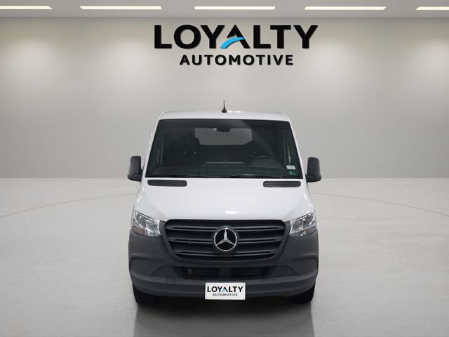 Used 2024 Mercedes-Benz Sprinter 2500 image 8