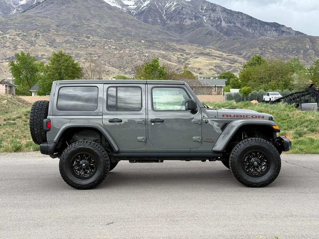 Used 2021 Jeep Wrangler Unlimited Rubicon AWD/4WD image 8