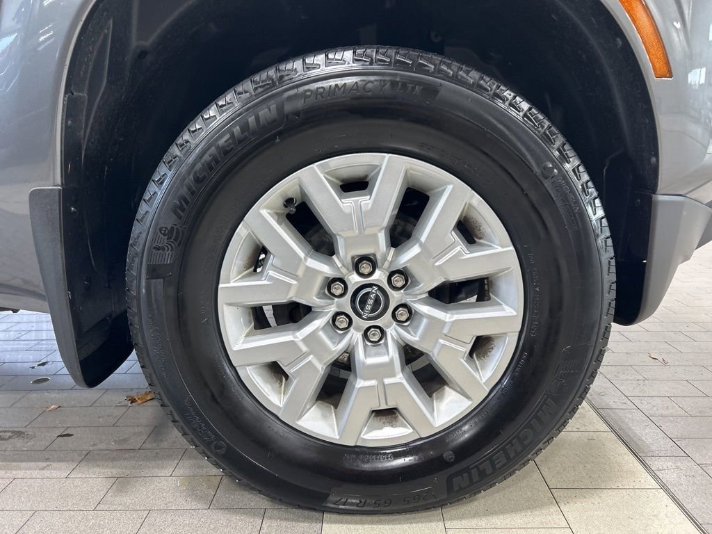 Used 2022 Nissan Frontier SV image 29