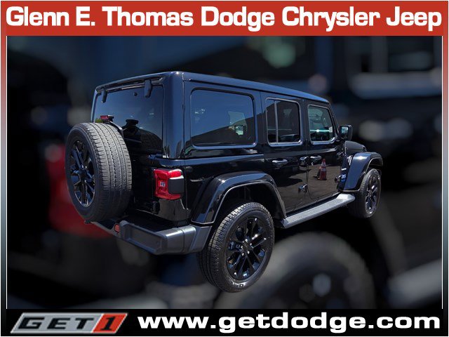 Used 2021 Jeep Wrangler Unlimited Sahara w/ Safety Group AWD/4WD image 7