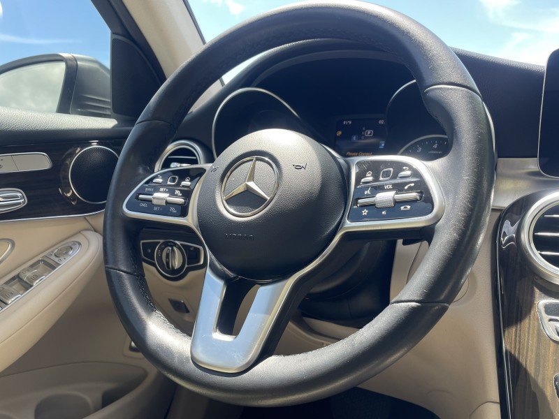 Used 2021 Mercedes-Benz GLC 300 image 16