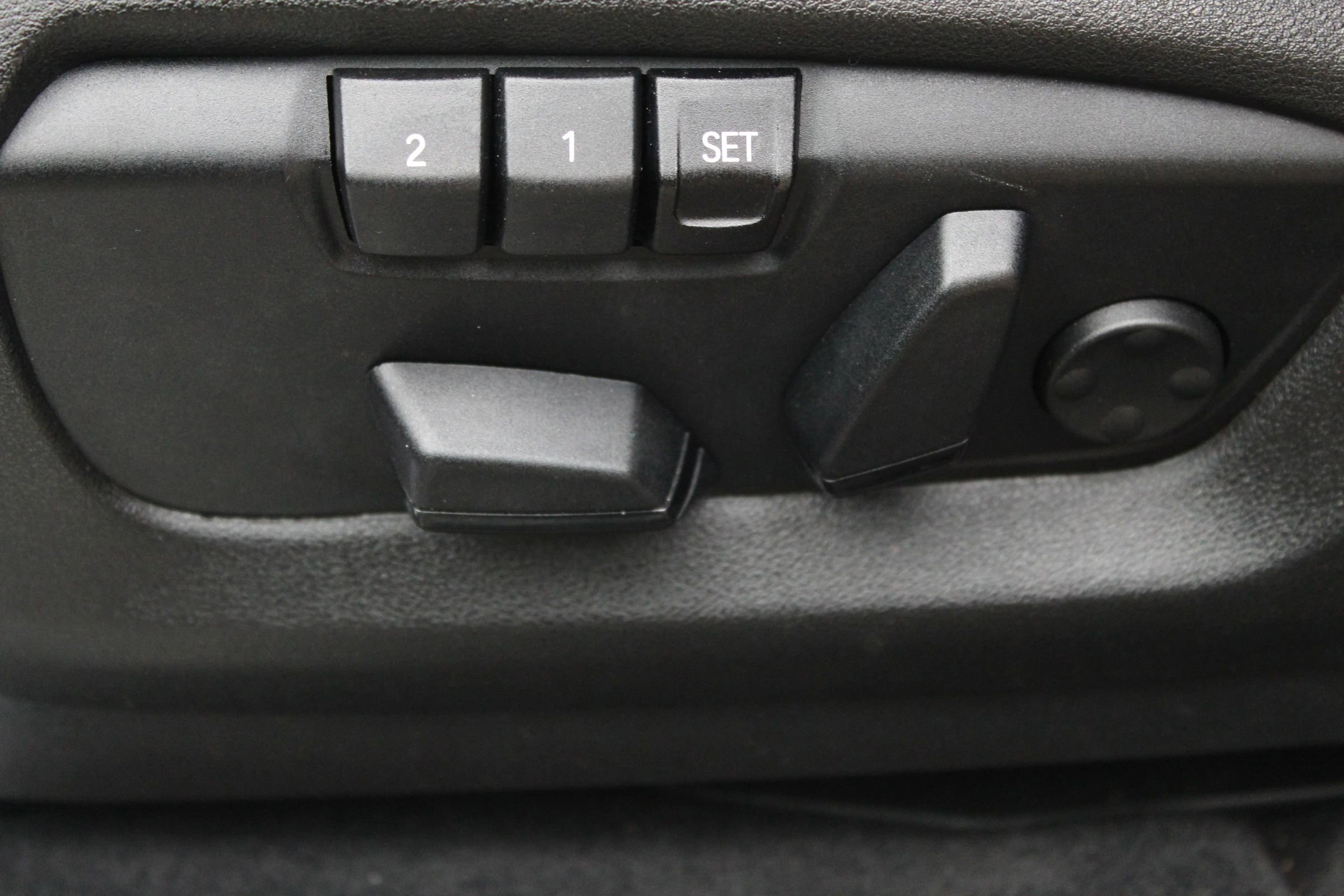 Used 2015 BMW X5 xDrive35i image 19