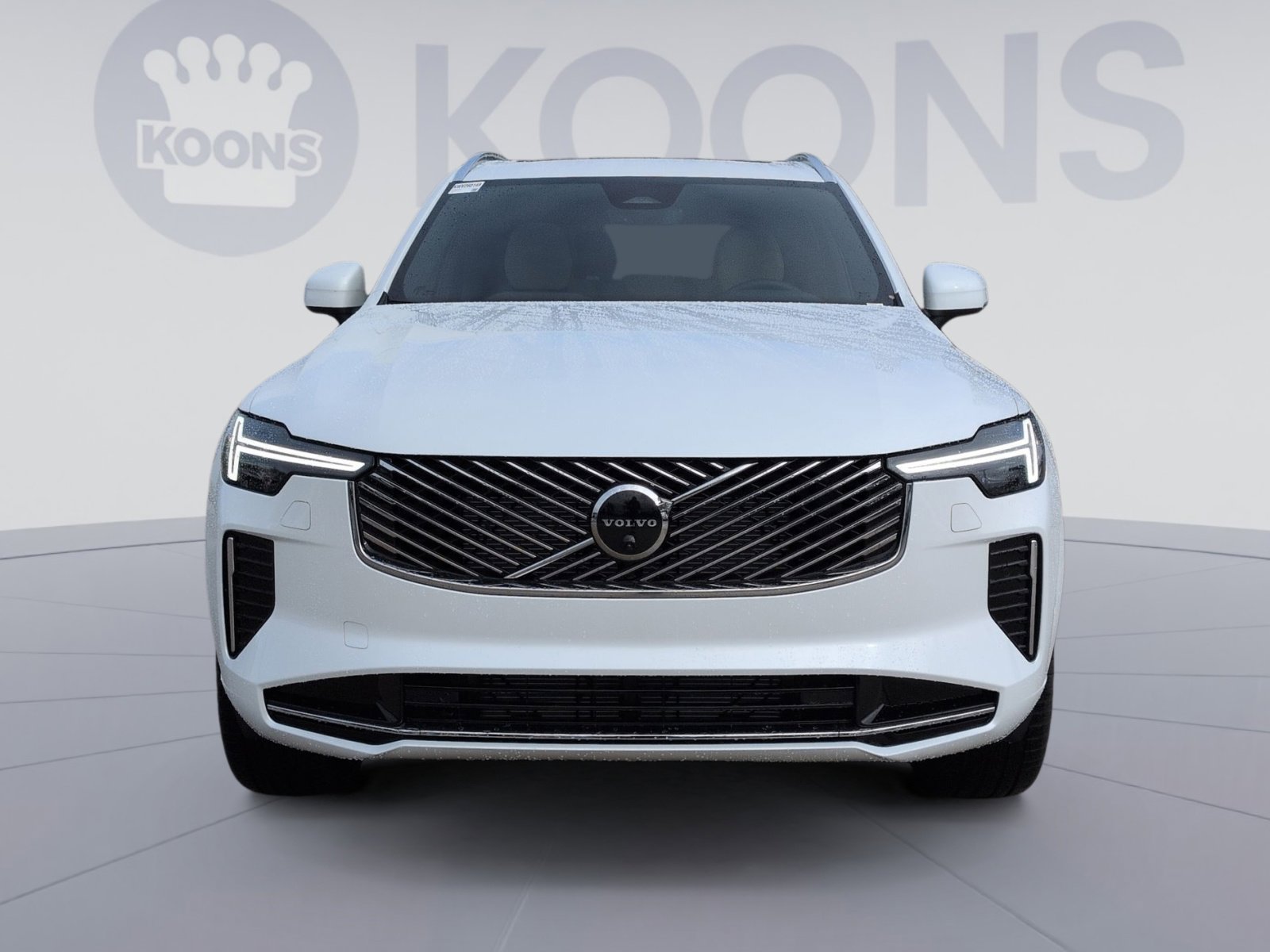 New 2026 Volvo XC90 B6 Plus w/ Protection Package Premier image 11
