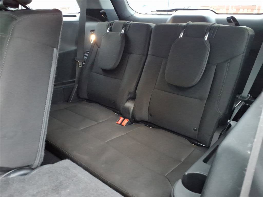 Certified 2023 Ford Explorer XLT w/ Class IV Trailer Tow Package image 11