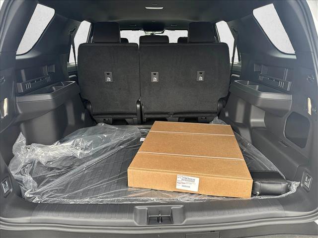 New 2025 Toyota 4Runner SR5 image 8