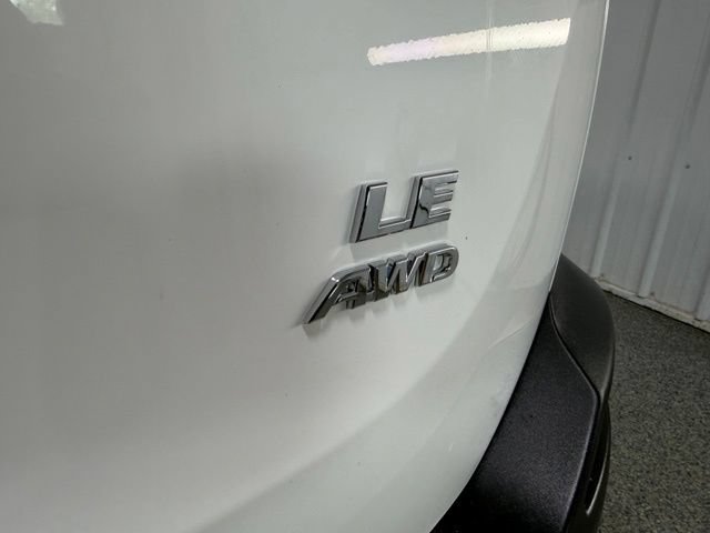 Used 2015 Toyota RAV4 LE AWD/4WD image 26