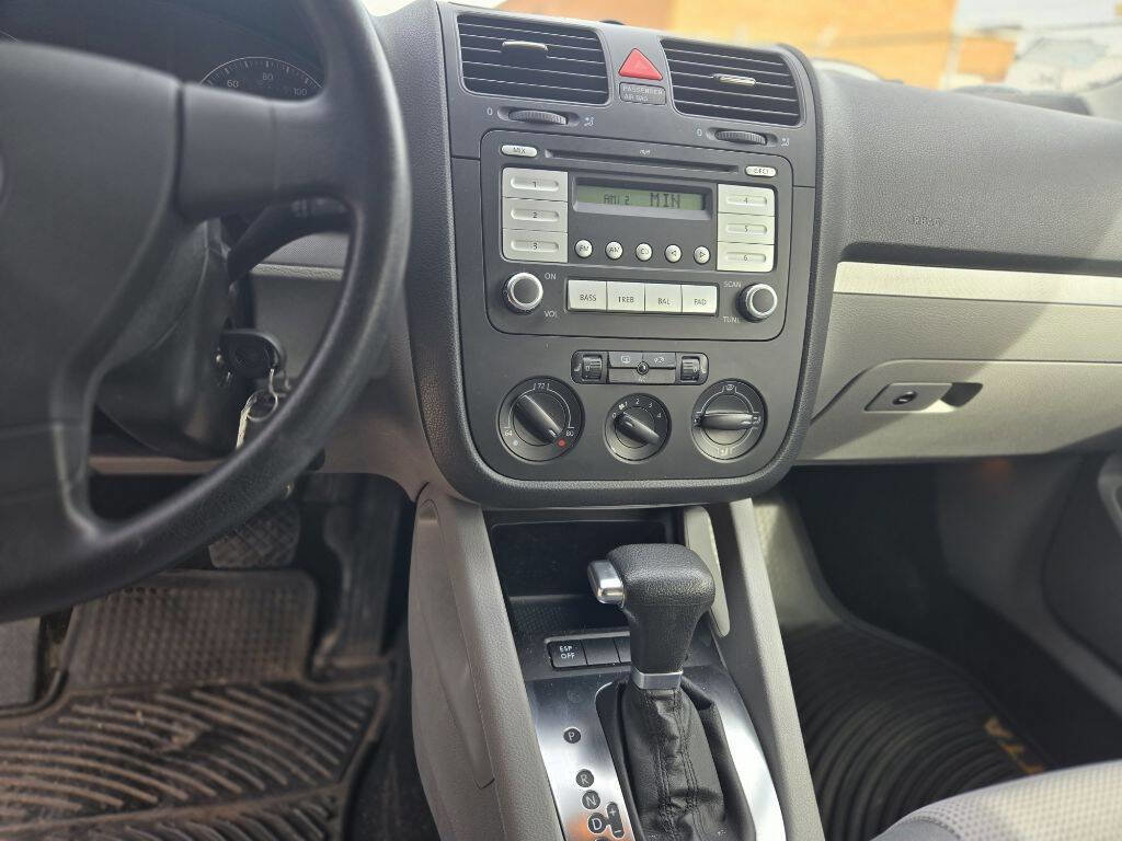 Used 2009 Volkswagen Jetta S image 19