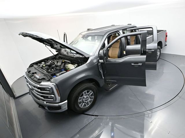 New 2026 Ford F350 Lariat image 36