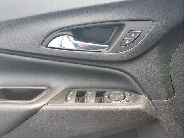 Used 2022 Chevrolet Equinox LT image 17