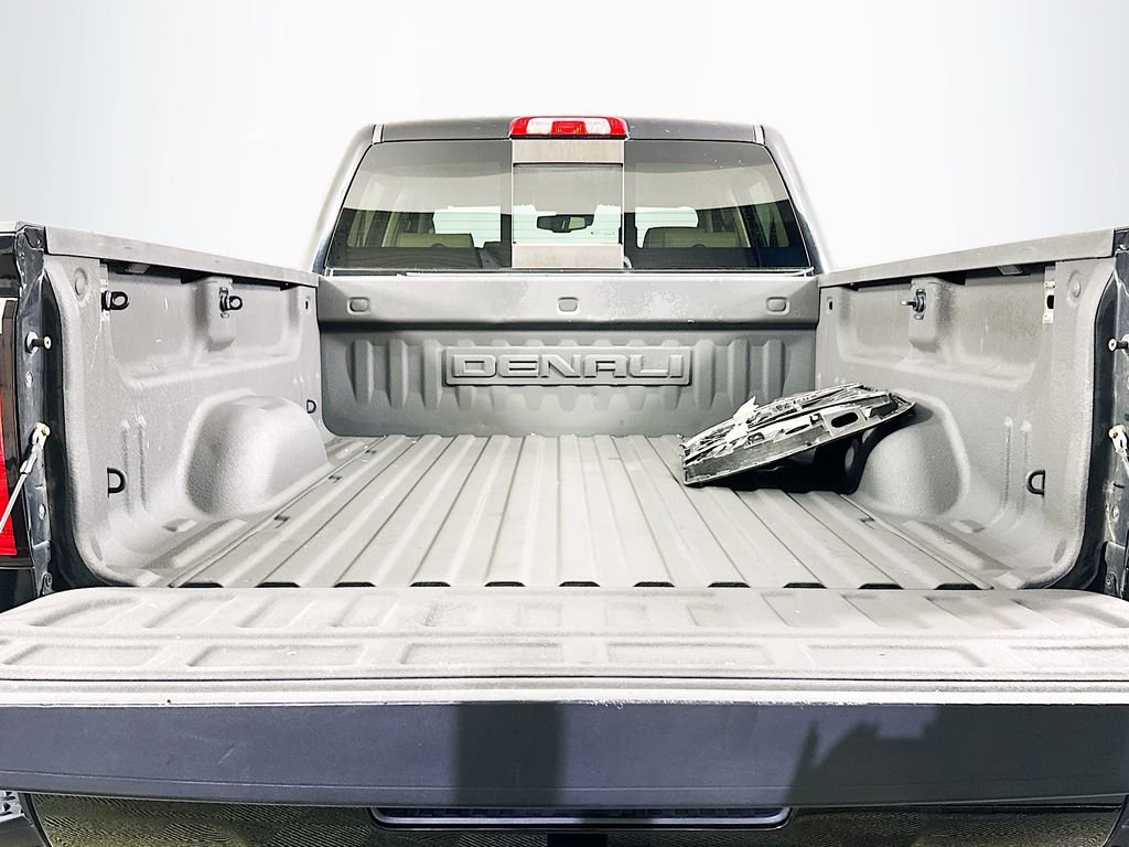 Used 2016 GMC Sierra 2500 Denali w/ Duramax Plus Package AWD/4WD image 16