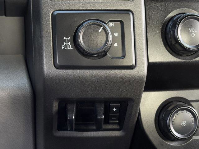 Certified 2022 Ford F350 XL w/ Power Equipment Group image 20