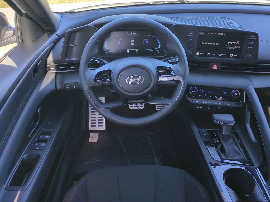 New 2026 Hyundai Elantra SEL Sport image 17