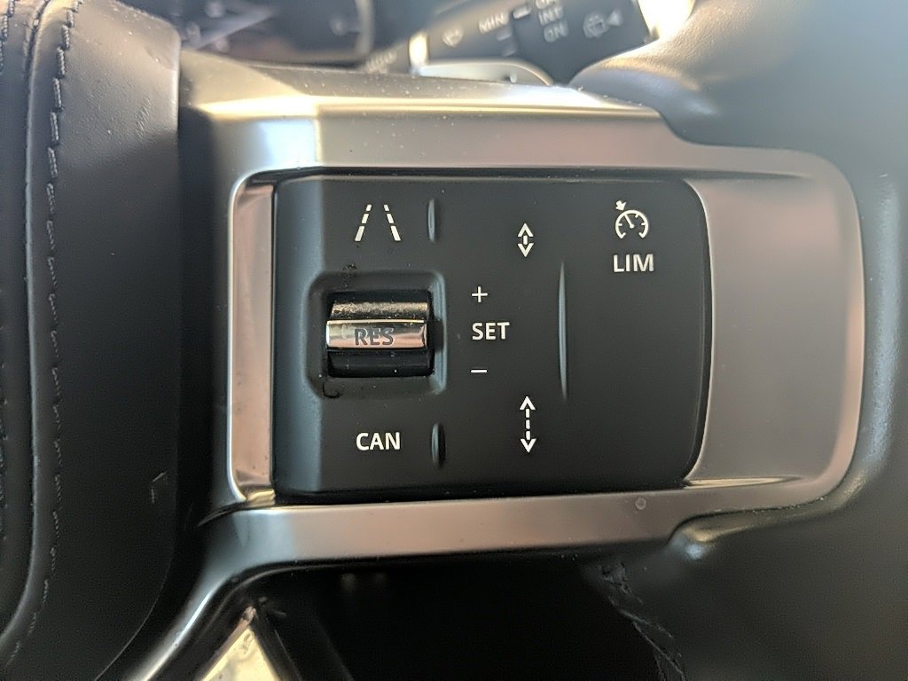 Used 2023 Land Rover Discovery HSE R-Dynamic image 22