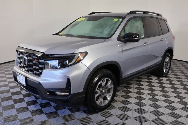 Used 2023 Honda Passport TrailSport image 4