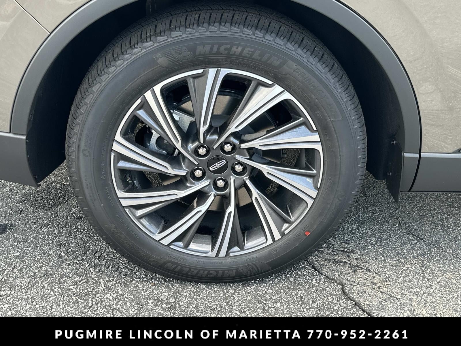 New 2026 Lincoln Aviator 2WD image 17