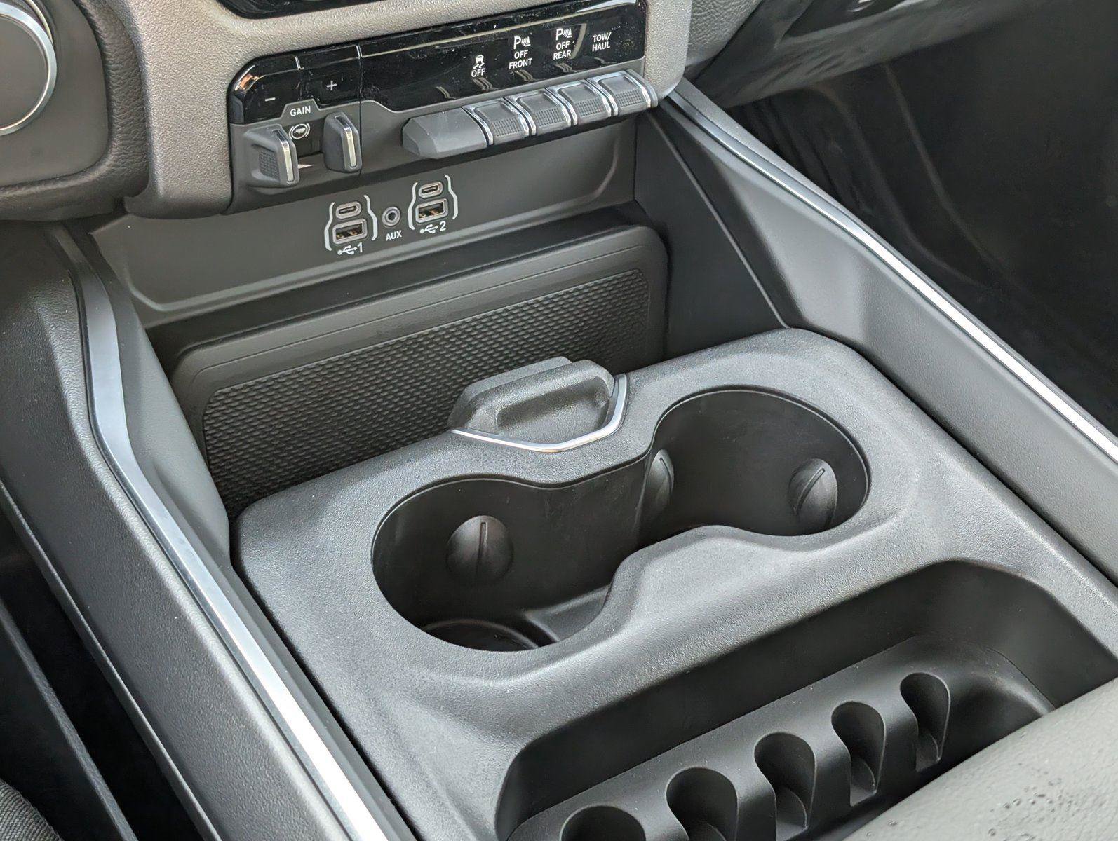 New 2026 RAM 1500 Big Horn AWD/4WD image 21