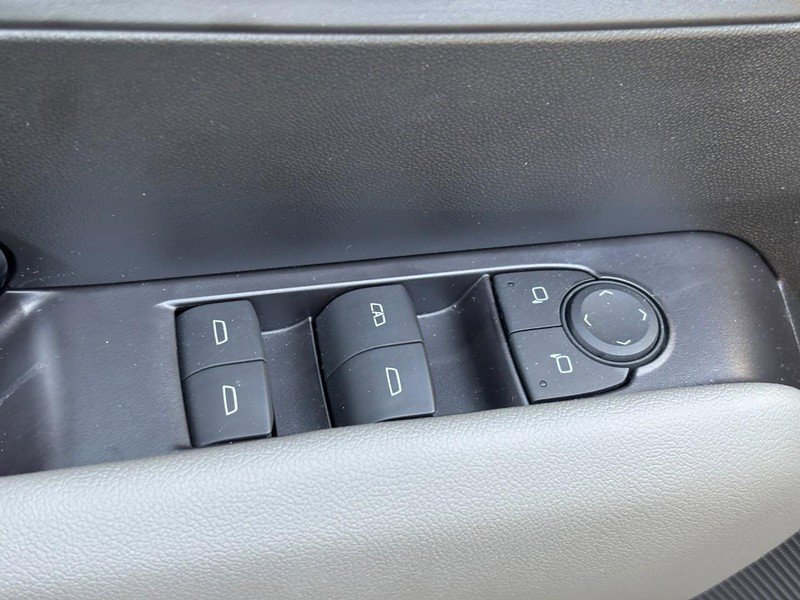 Used 2024 Chevrolet Colorado ZR2 w/ ZR2 Convenience Package III image 16