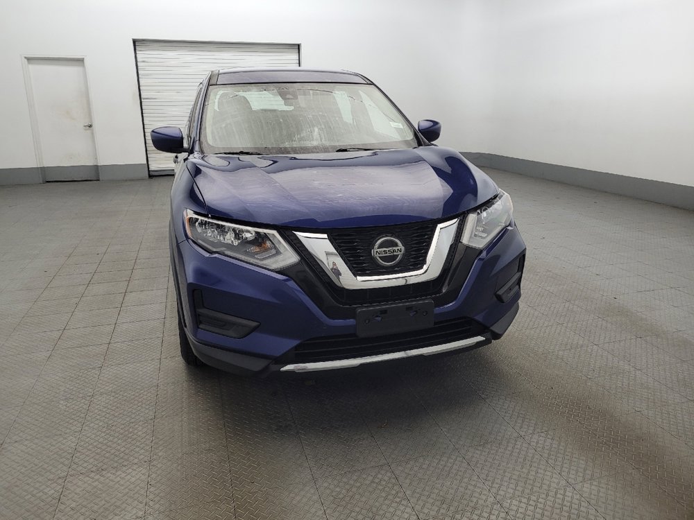 Used 2019 Nissan Rogue S image 14