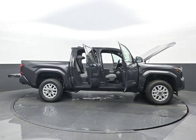 New 2026 Toyota Tacoma SR5 AWD/4WD image 31