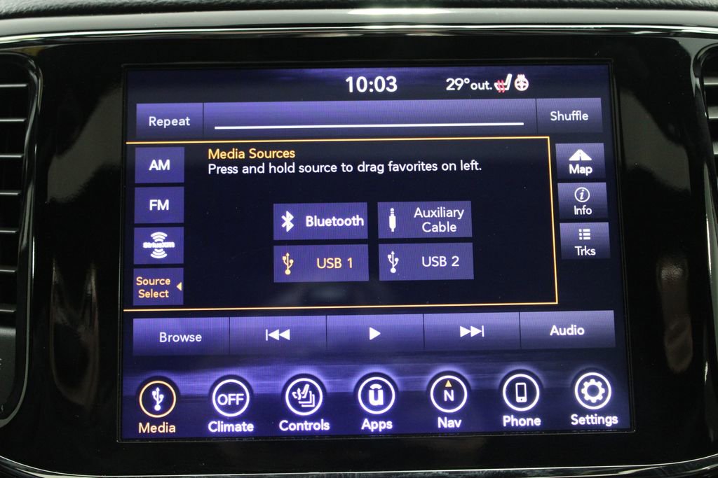 Used 2021 Jeep Grand Cherokee Limited image 40