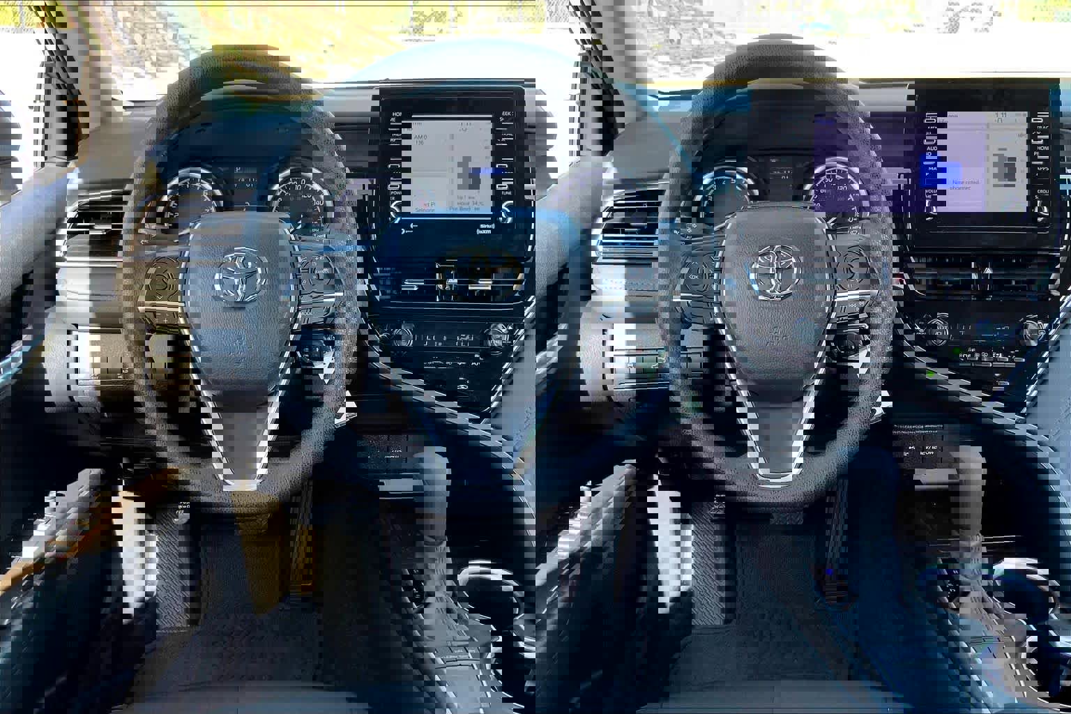 Certified 2023 Toyota Camry LE image 5