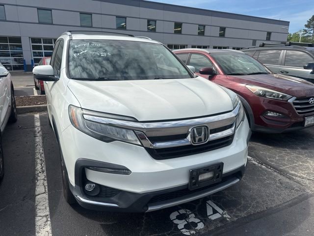 Used 2019 Honda Pilot Touring image 2