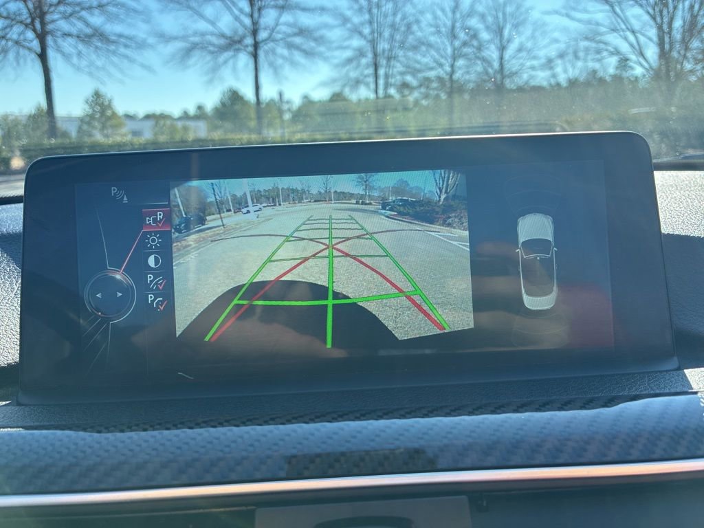 Used 2016 BMW M4 Convertible image 36