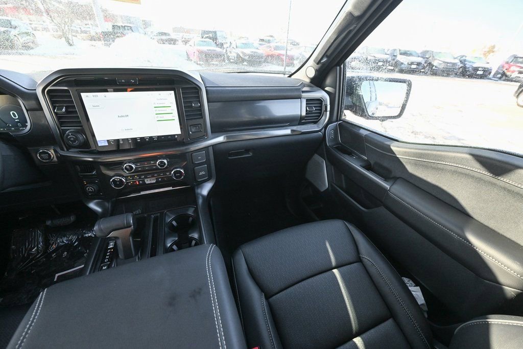 New 2026 Ford F150 Lariat w/ Equipment Group 502A High image 27