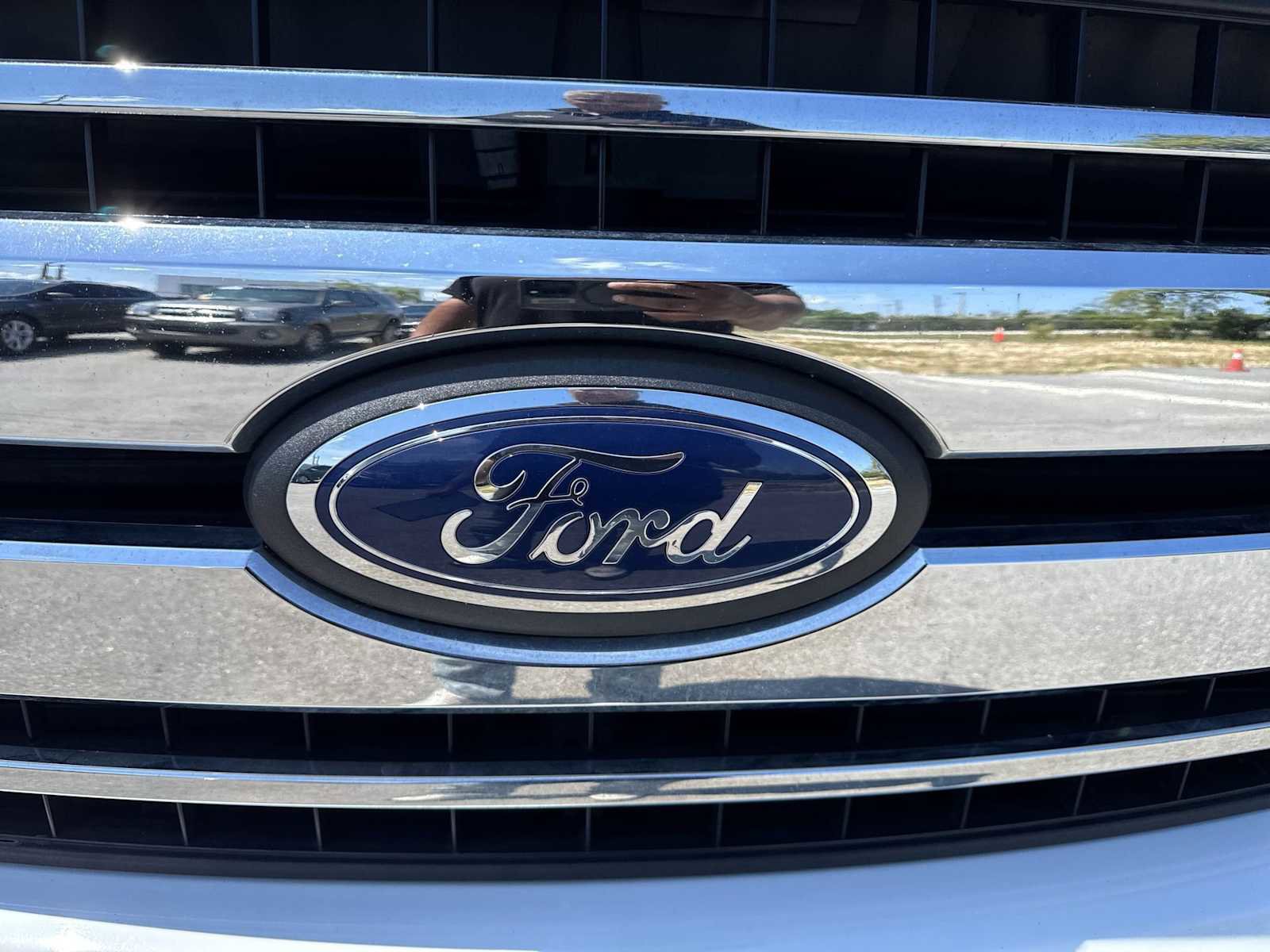 Used 2018 Ford F150 XLT AWD/4WD image 14