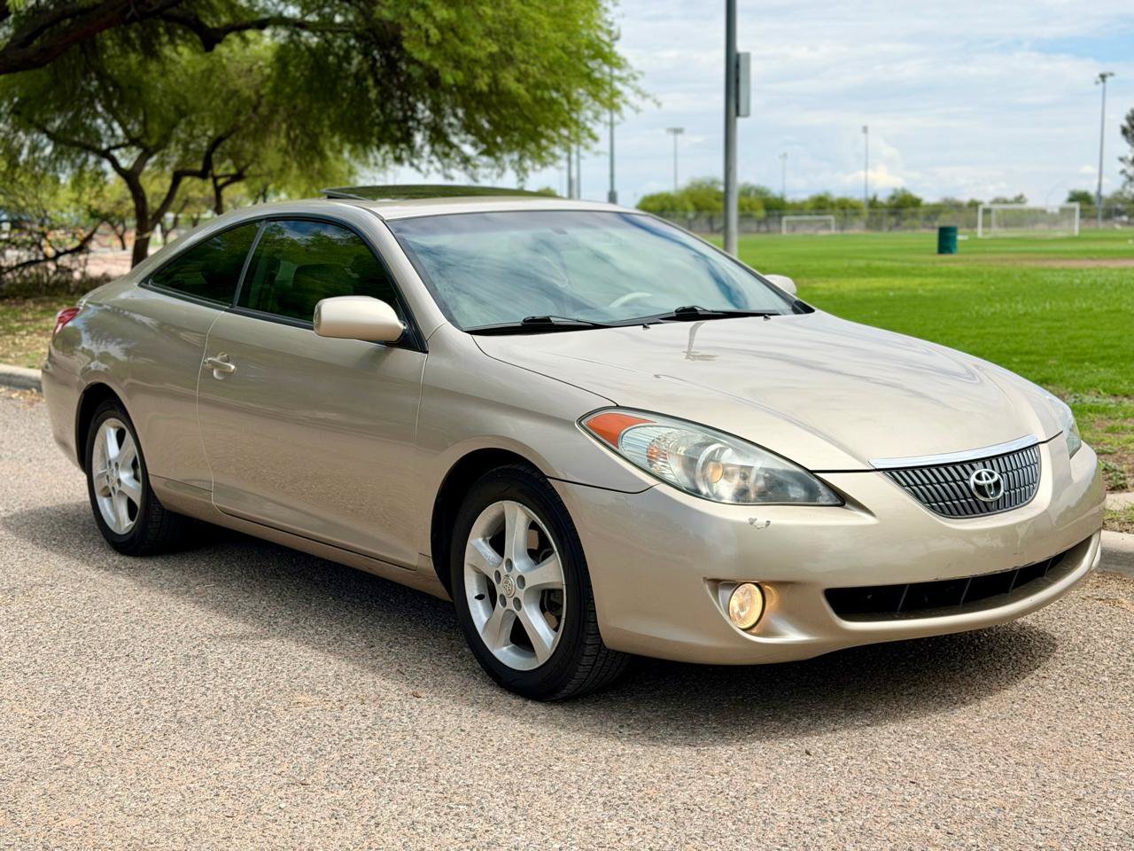 Used 2004 Toyota Solara SLE FWD image 7