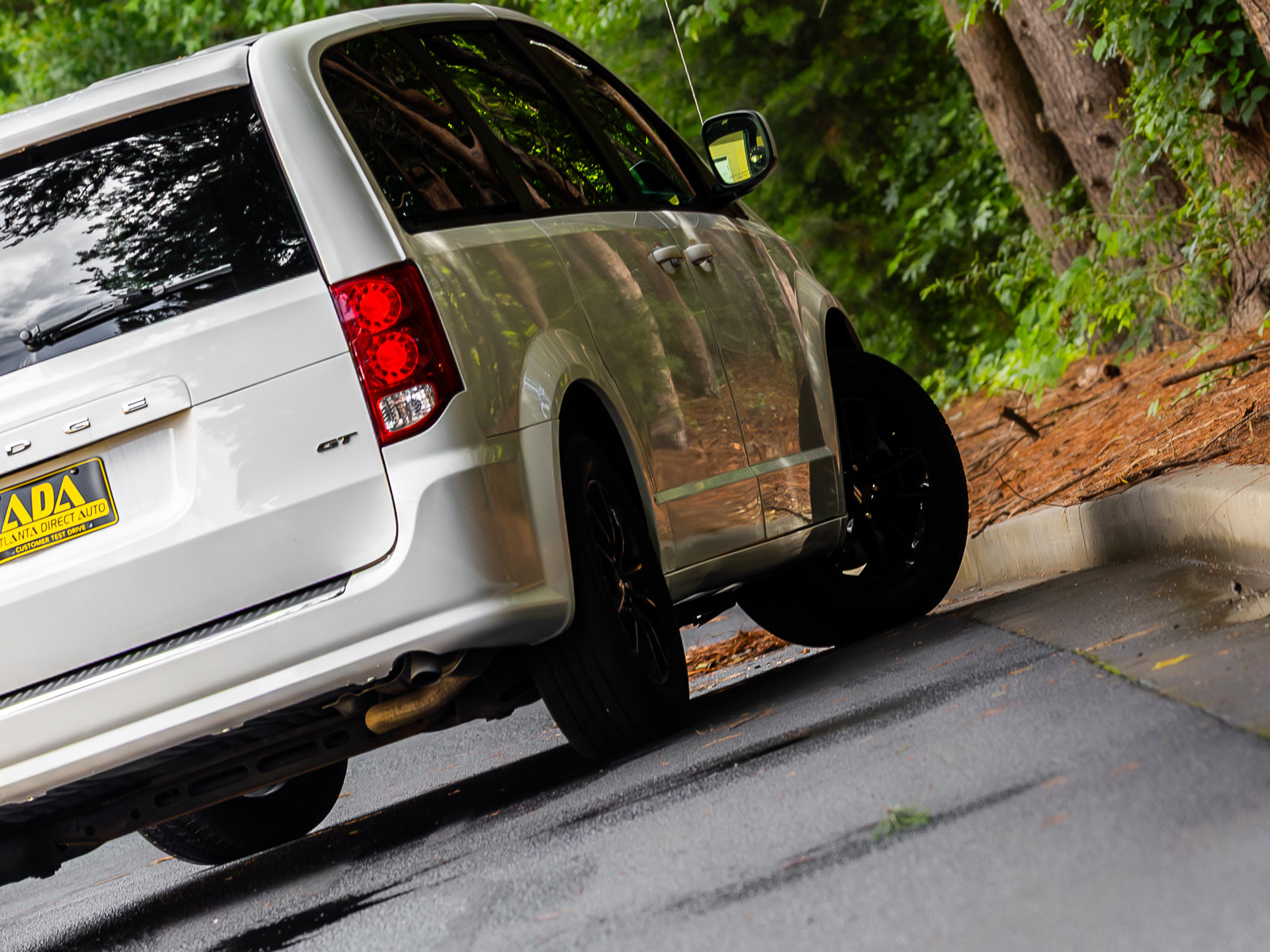 Used 2020 Dodge Grand Caravan GT FWD image 24