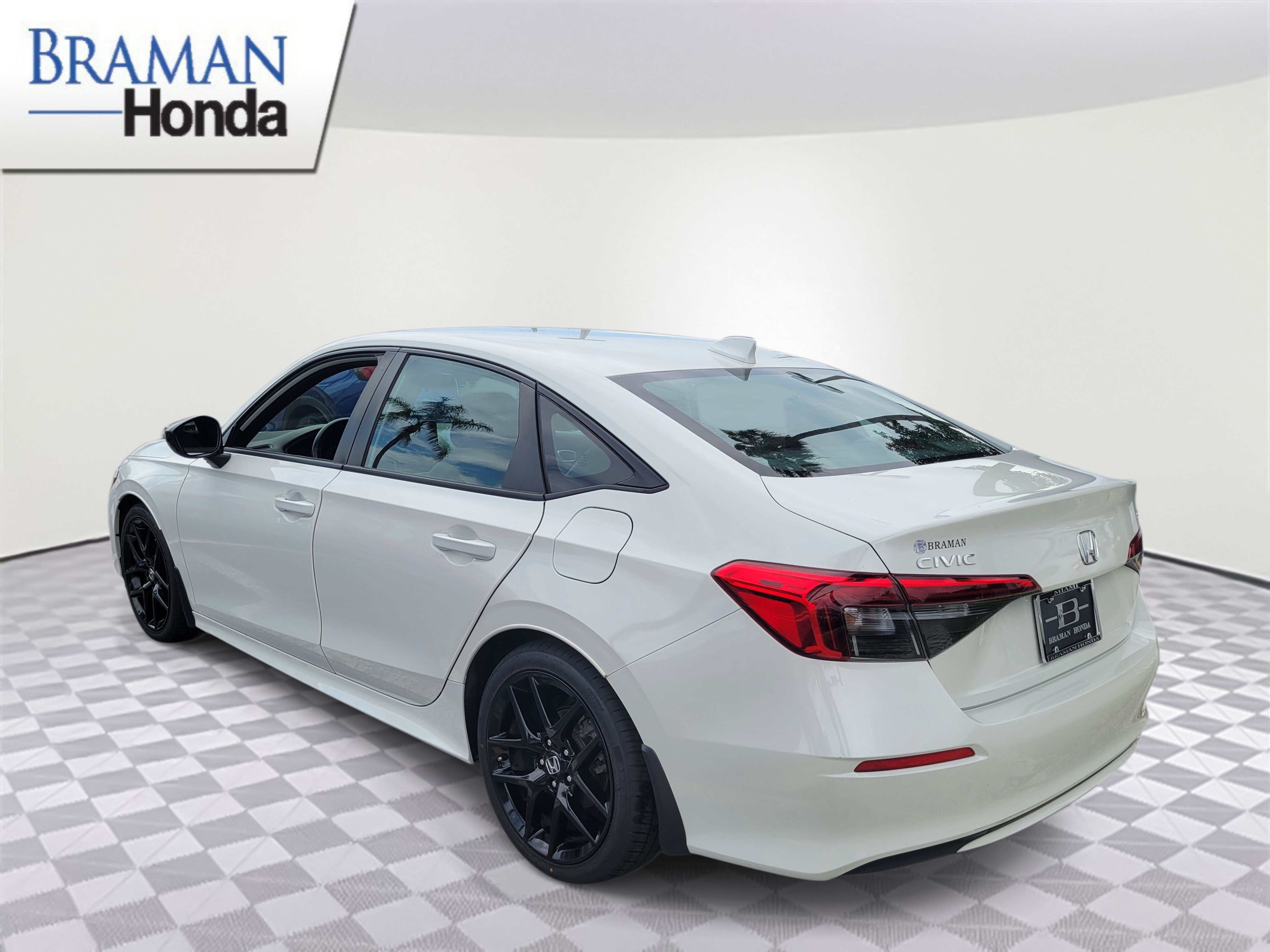 Certified 2023 Honda Civic Sport image 4