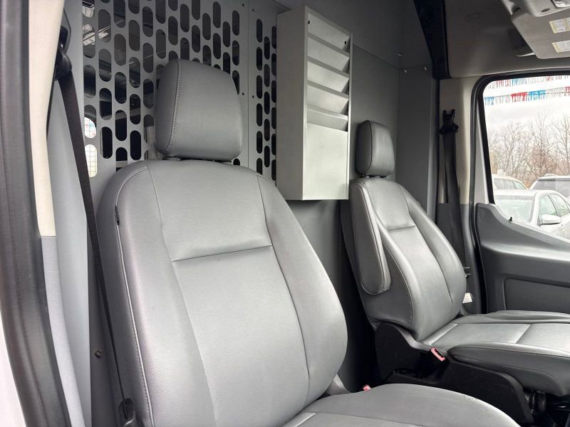 Used 2019 Ford Transit 150 130 Medium Roof image 18