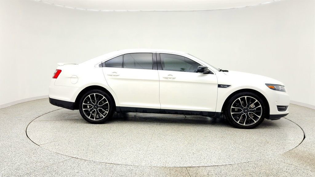 Used 2018 Ford Taurus SHO w/ Driver Assist Package AWD/4WD image 4