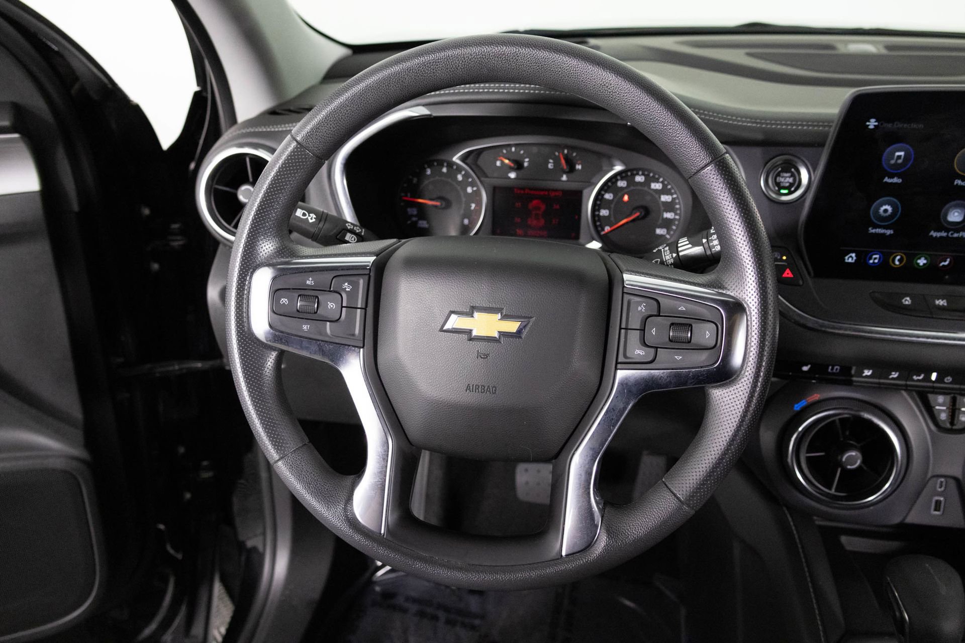 Certified 2023 Chevrolet Blazer LT w/ Convenience Package image 30