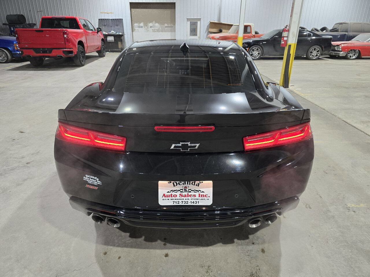 Used 2017 Chevrolet Camaro SS image 10