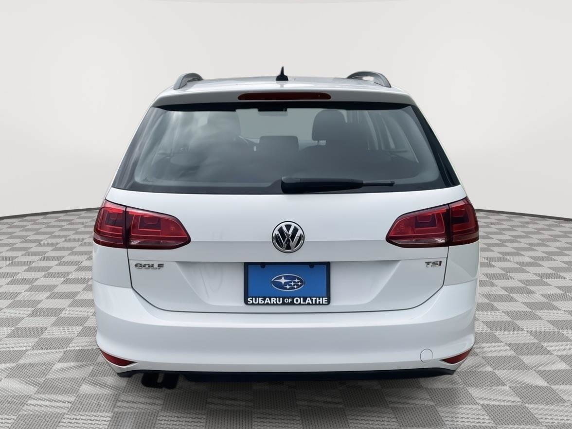 Used 2016 Volkswagen Golf S FWD image 7