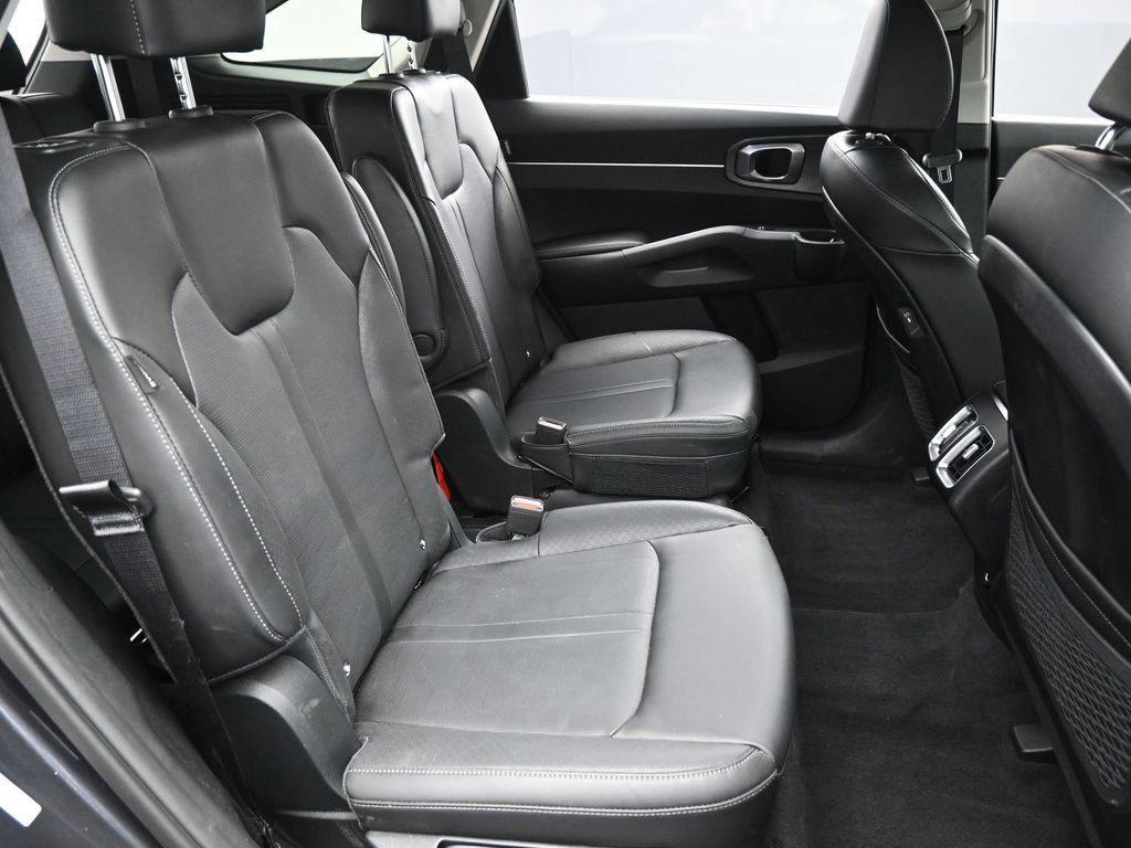 Used 2025 Kia Sorento X-Line EX AWD/4WD image 30