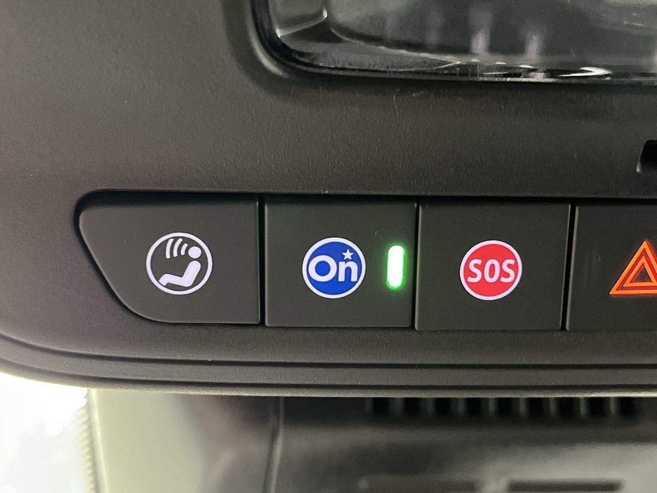 Certified 2025 GMC Terrain Elevation AWD/4WD image 24
