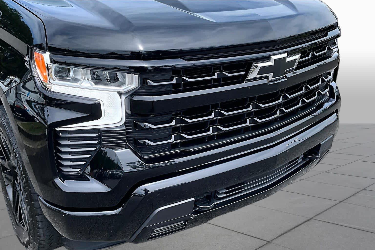 Used 2024 Chevrolet Silverado 1500 RST w/ Z71 Off-Road Package AWD/4WD image 29