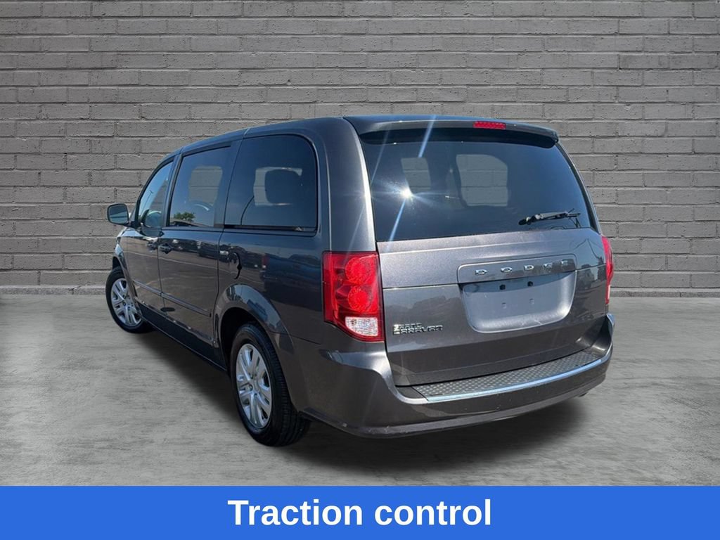Used 2017 Dodge Grand Caravan SE FWD image 5