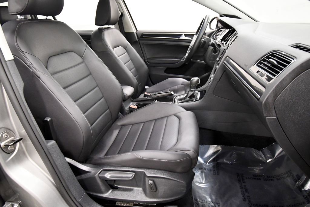 Used 2015 Volkswagen Golf TDI SEL FWD image 19
